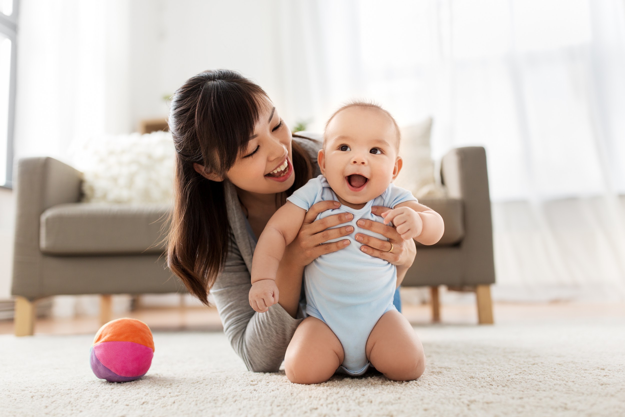 How to Choose the Right Caregiver for Your Baby