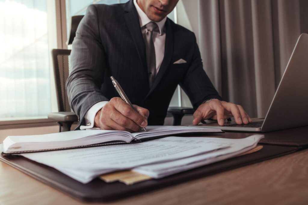 Household manager oraganizing a schedule